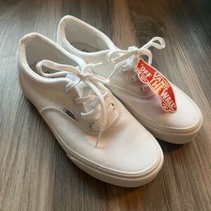 Women’s Vans Doheny Classic Low Top Lace Up Skate White Canvas Shoe Size 7